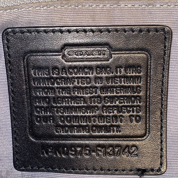 Black Coach Shoukder Bag - Picture 3 of 5